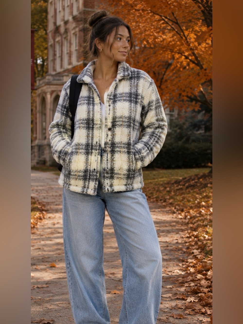 torrid Cream and Gray Plaid Sherpa Button-Up Jacket - Size 2 - Cozy, Winter